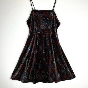 Ecote'‎ Printed Velvet Lace Up Back Mini Fit & Flare  Dress Whimsigoth